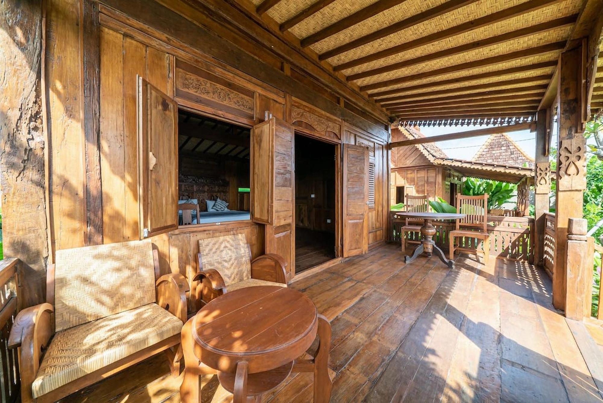 Lima Beach Inn Munggu المظهر الخارجي الصورة
