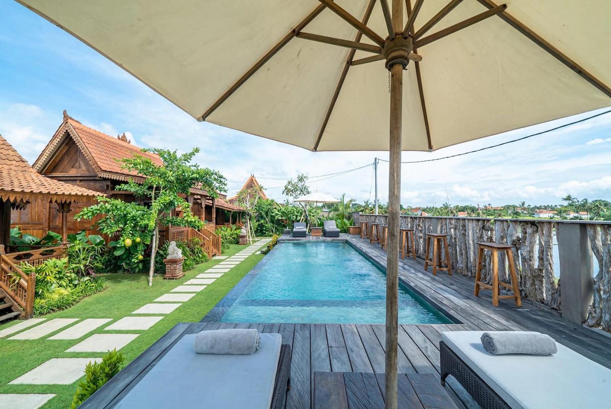 Lima Beach Inn Munggu المظهر الخارجي الصورة